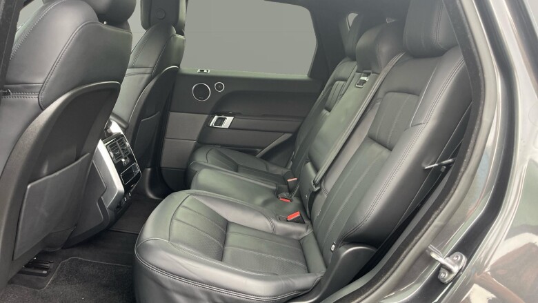 Land Rover Range Rover Sport 2.0 P400e HSE Dynamic Black 5dr Auto Estate